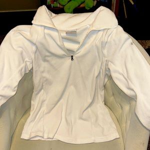 White Columbia Pull Over